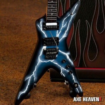 Axe Heaven Dimebag Darrell Signature Lightning Bolt Mini Guitar Replica Collectible DD-001 Collectibles (Large Item, Collectible)
