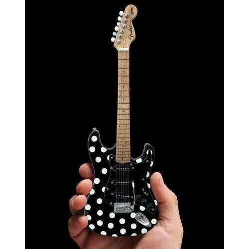 Axe Heaven Buddy Guy Fender Stratocaster Polka Dot Finish Mini Guitar Replica Collectible FS-023 Collectibles (Large Item, Collectible, Figure)