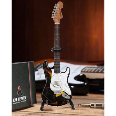 Axe Heaven Jimi Hendrix Fender Stratocaster Signature Burnt Mini Guitar Replica Collectible FS-018 Collectibles (Large Item, Collectible, Figure)
