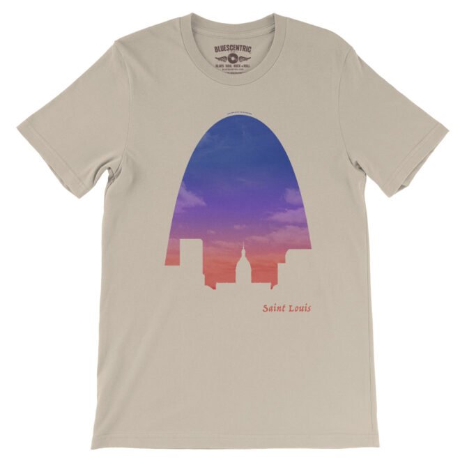 St Louis Arch Evening Sky T-Shirt - Lightweight Vintage Style - Soft Cream