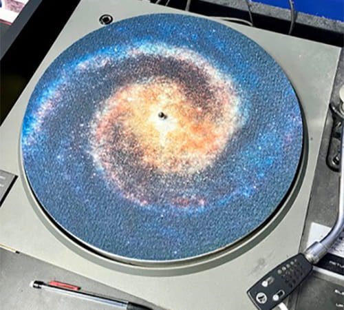 full color graphic turntable slipmat made by Bluescentric
