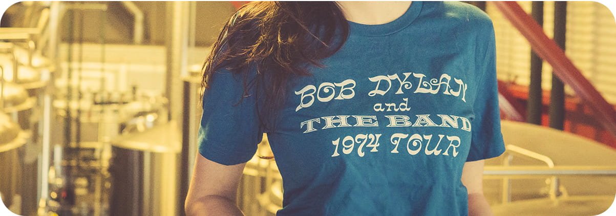 Women’s vintage band t shirt rock music tee