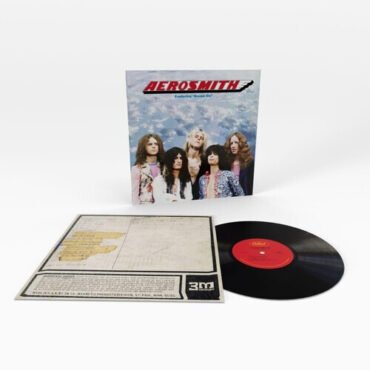 Aerosmith - Aerosmith (Legendary Edition) LP (180 Gram Vinyl, Booklet, Remastered, Photo / Photo Card)
